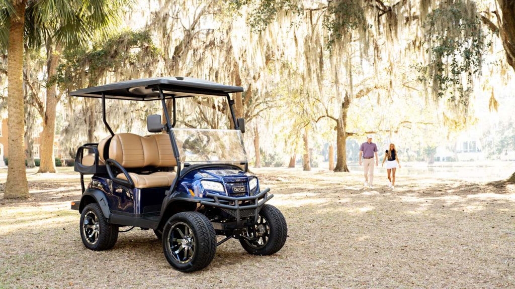 01-best-golf-cart-2024-club-car-onward-hp-li-ion-gcts